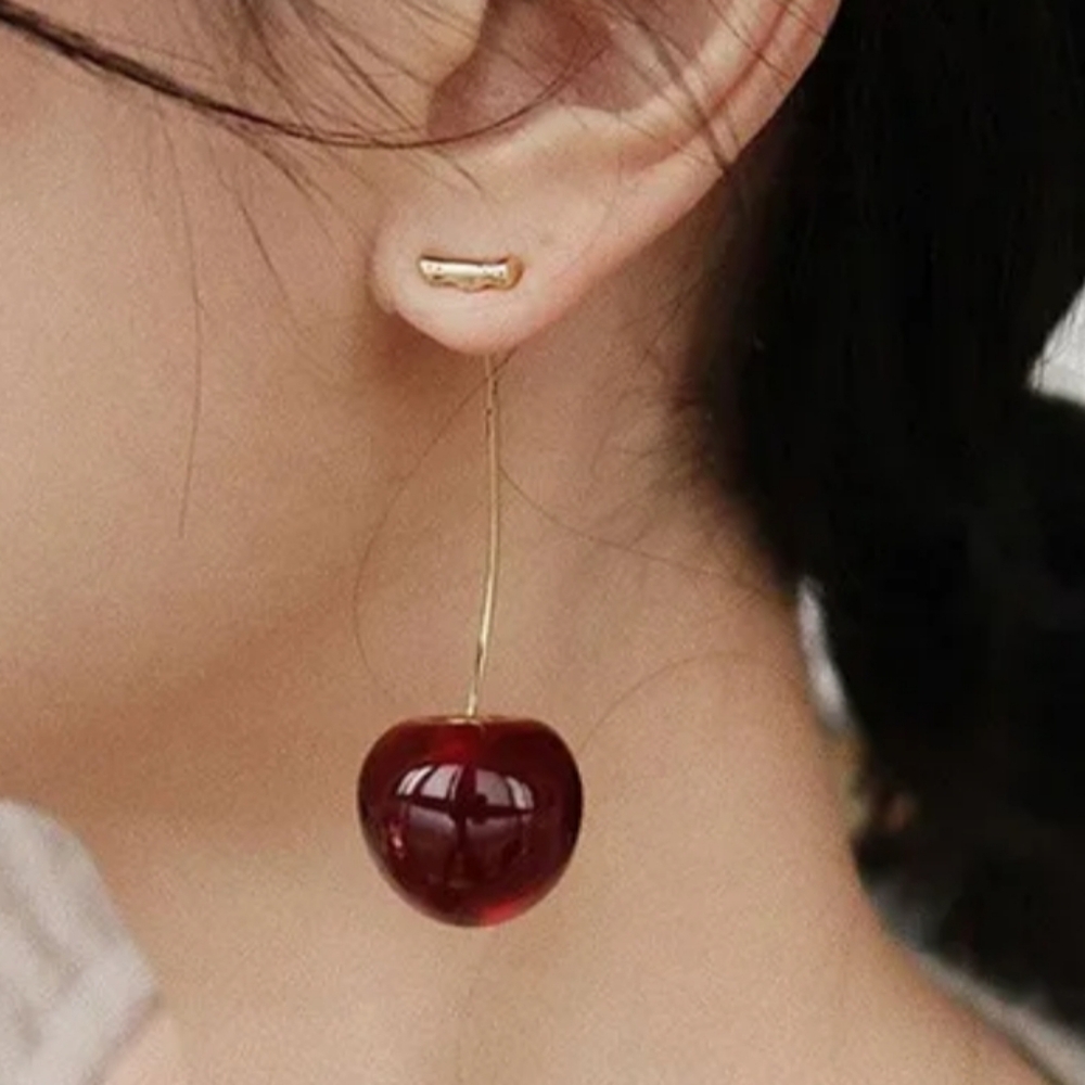 NWT Adorable Boho Dangling Red Cherry Earrings!